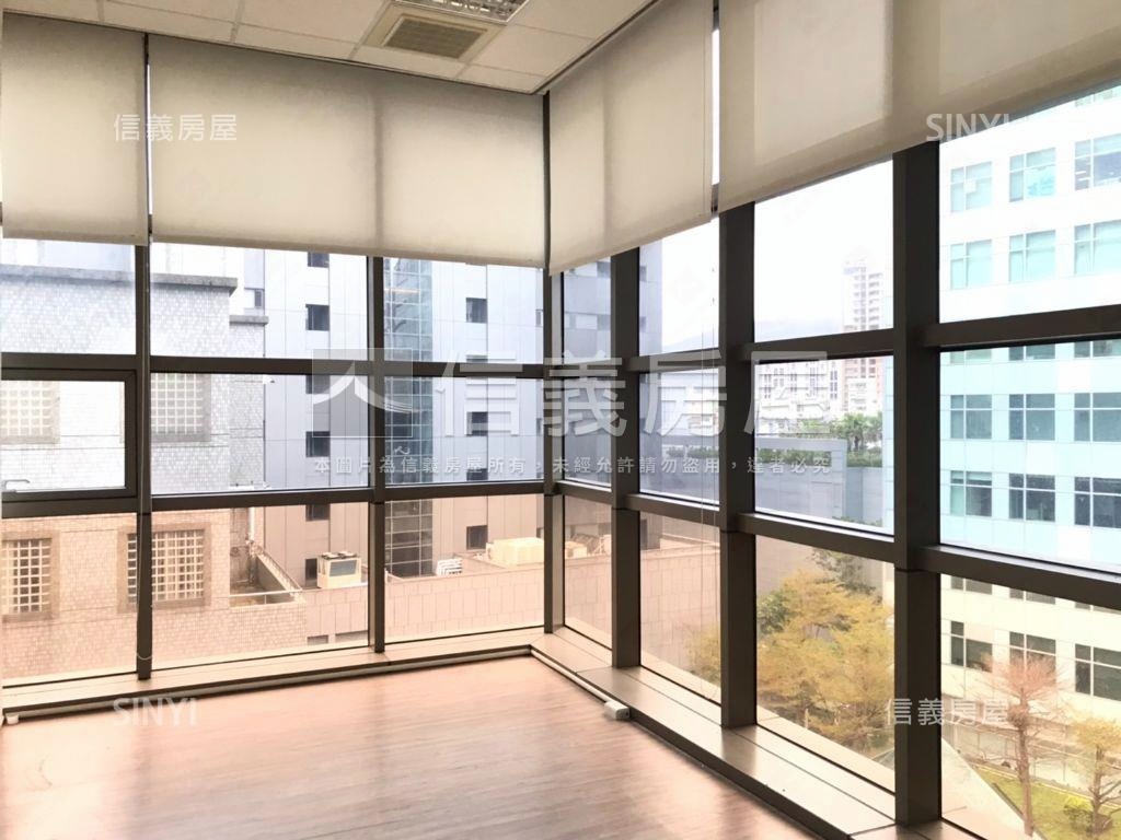 金矽谷邊間辦公房屋室內格局與周邊環境