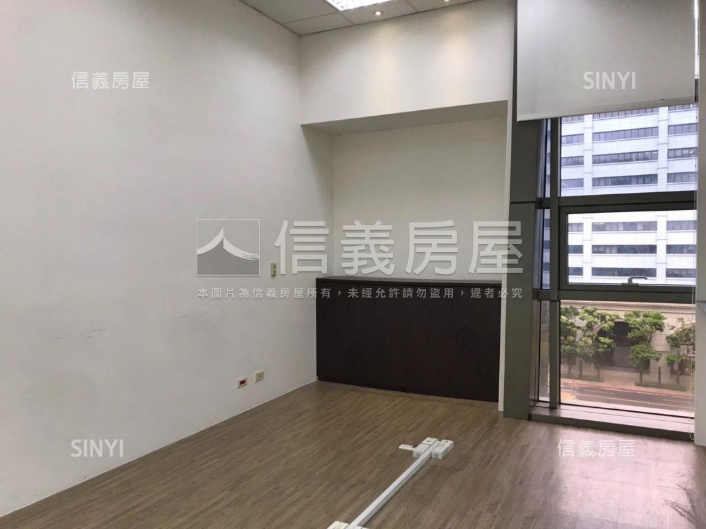 金矽谷邊間辦公房屋室內格局與周邊環境