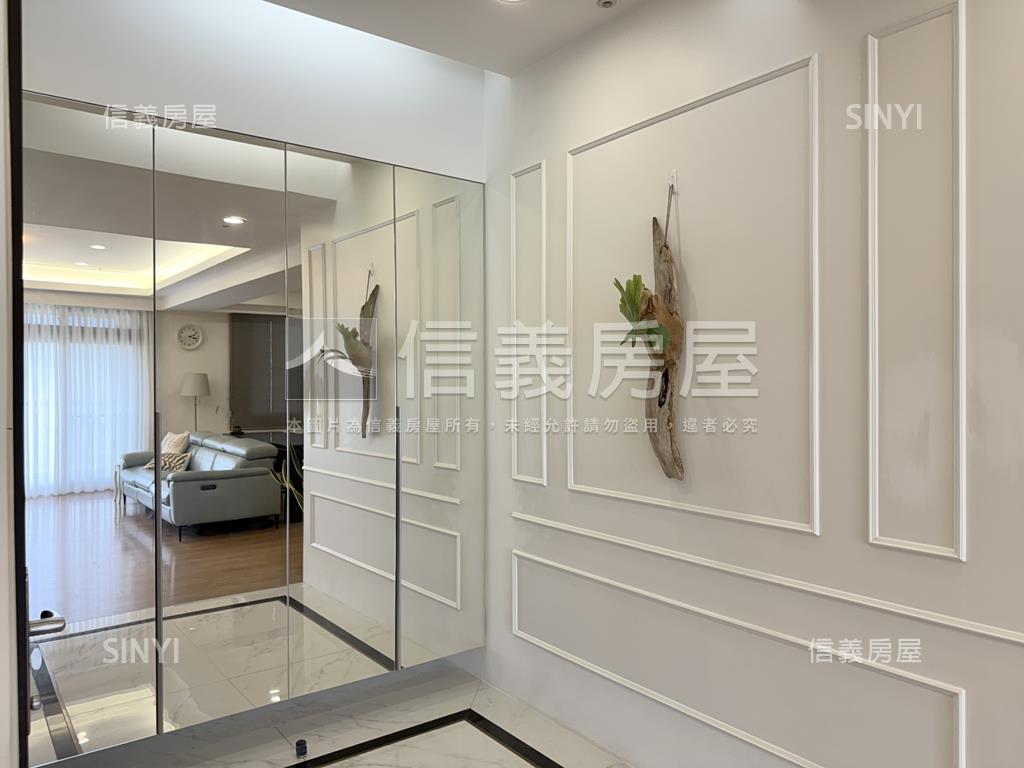 紫京城～朝南山景延綿房屋室內格局與周邊環境