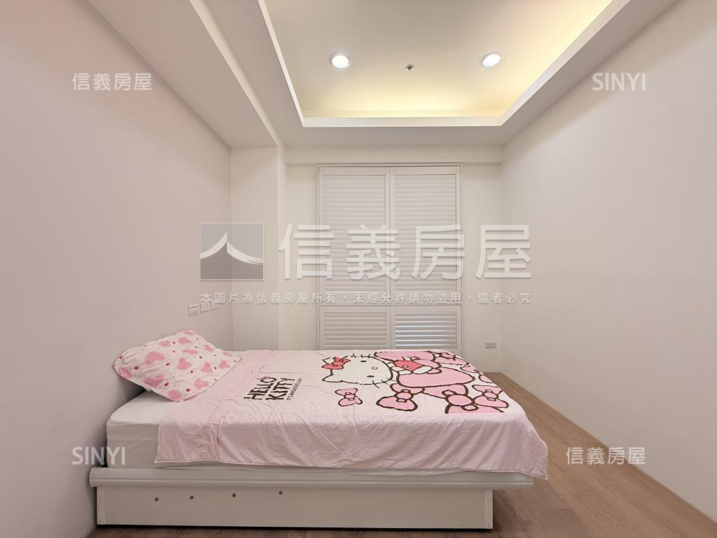 紫京城～朝南山景延綿房屋室內格局與周邊環境