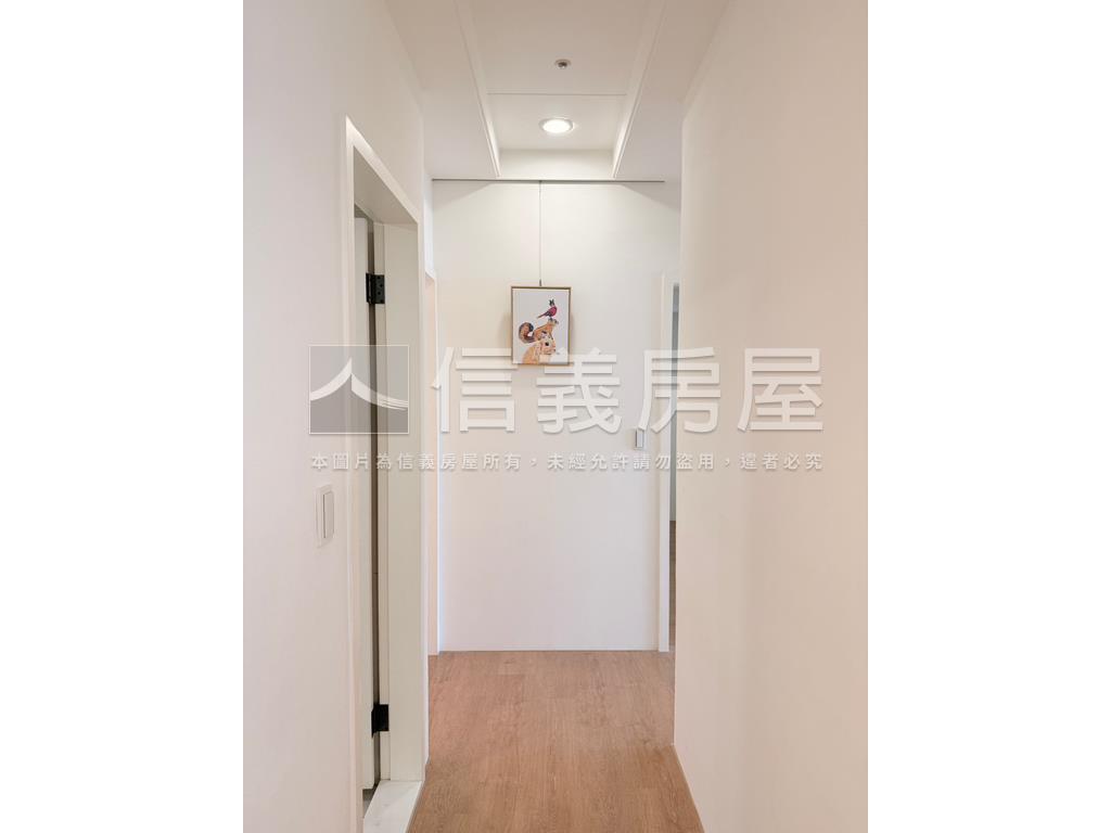 紫京城～朝南山景延綿房屋室內格局與周邊環境