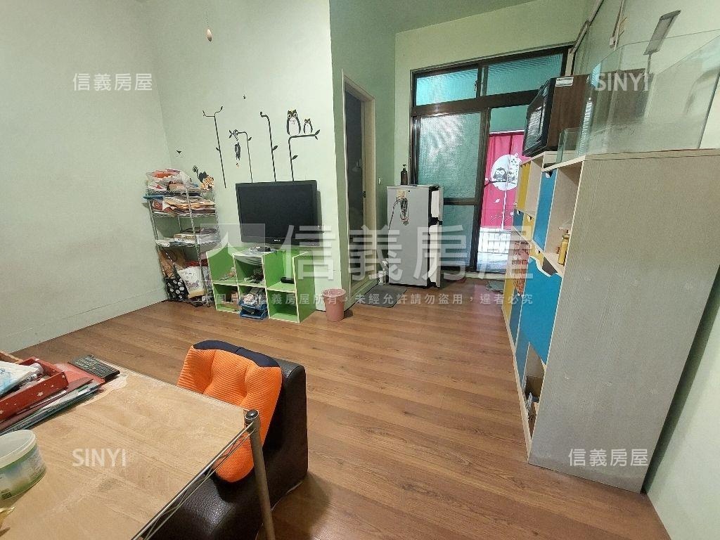 南屯國小大地坪透天房屋室內格局與周邊環境