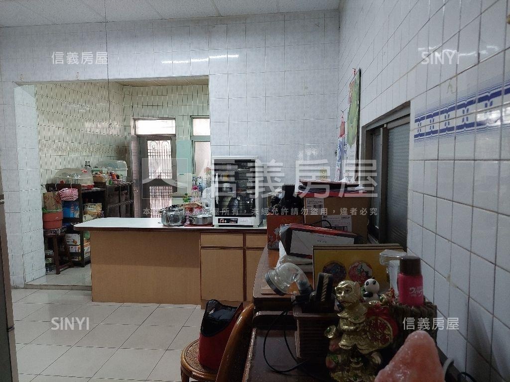 南屯國小大地坪透天房屋室內格局與周邊環境