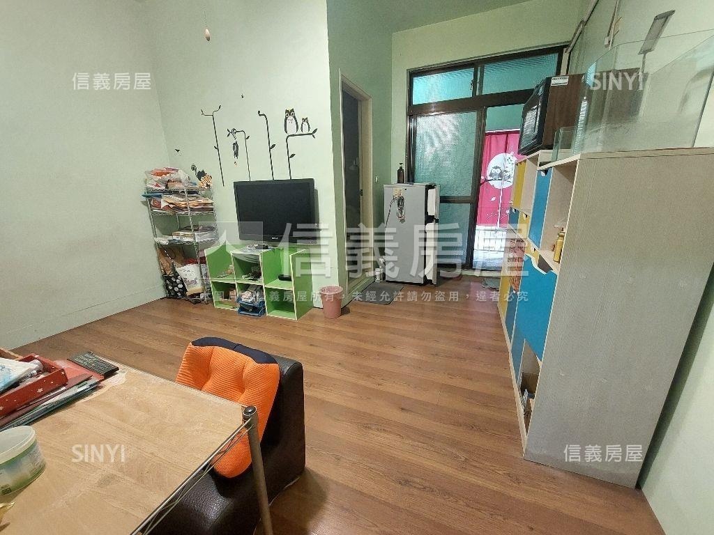 南屯國小大地坪透天房屋室內格局與周邊環境