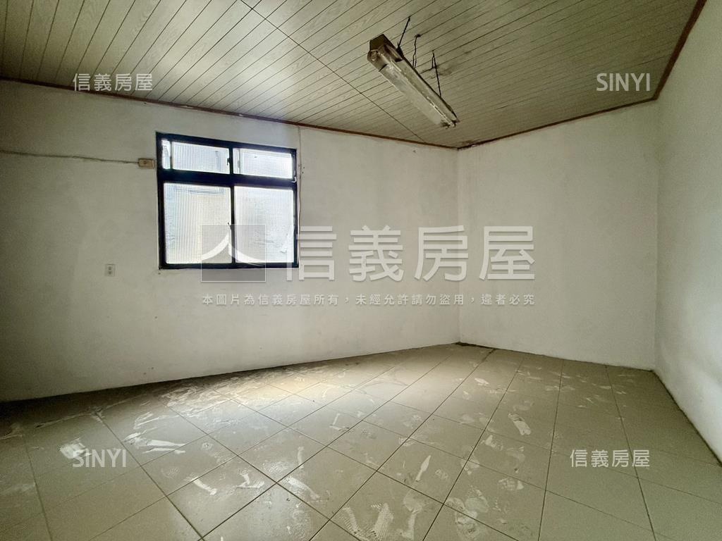 貴和站德安街透天工廠房屋室內格局與周邊環境