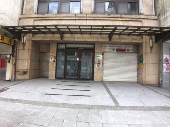 長安東路二段車位