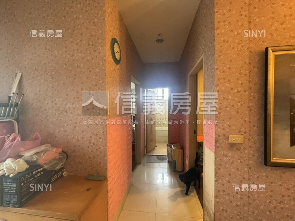 汐萬路鳥語花香透天房屋室內格局與周邊環境