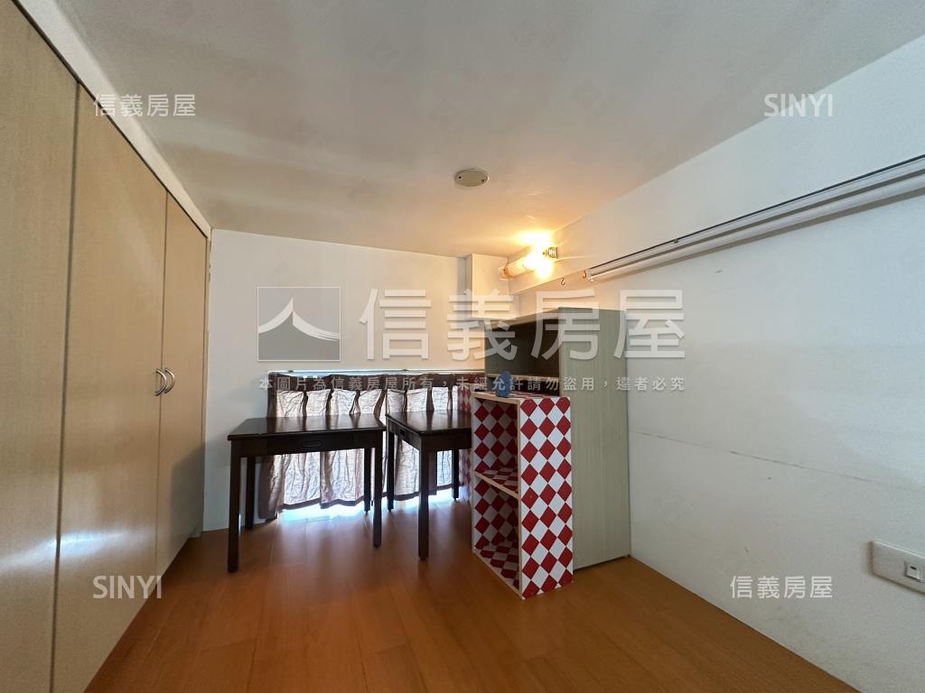 中正附小御品設籍房屋室內格局與周邊環境