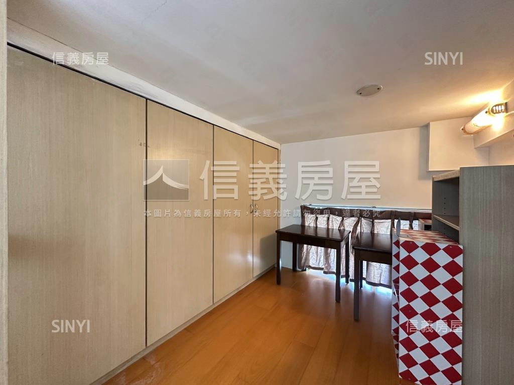 中正附小御品設籍房屋室內格局與周邊環境