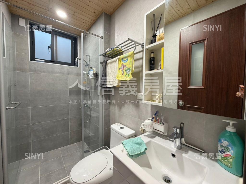 福灣寬庭７邊間露台平車戶房屋室內格局與周邊環境