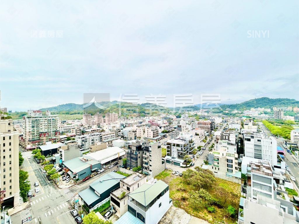佳福青樂山景視野三房車位房屋室內格局與周邊環境