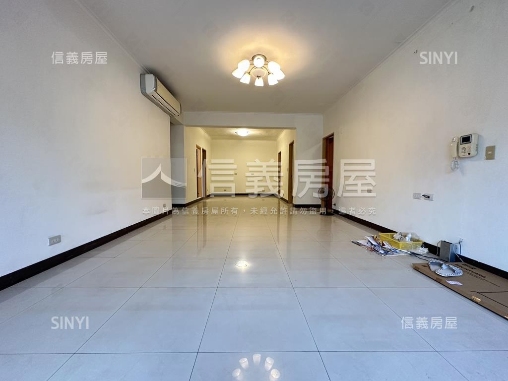 士林捷運邊間方正大公寓房屋室內格局與周邊環境