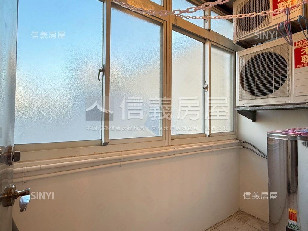 龍潭面寬５米邊間透天房屋室內格局與周邊環境