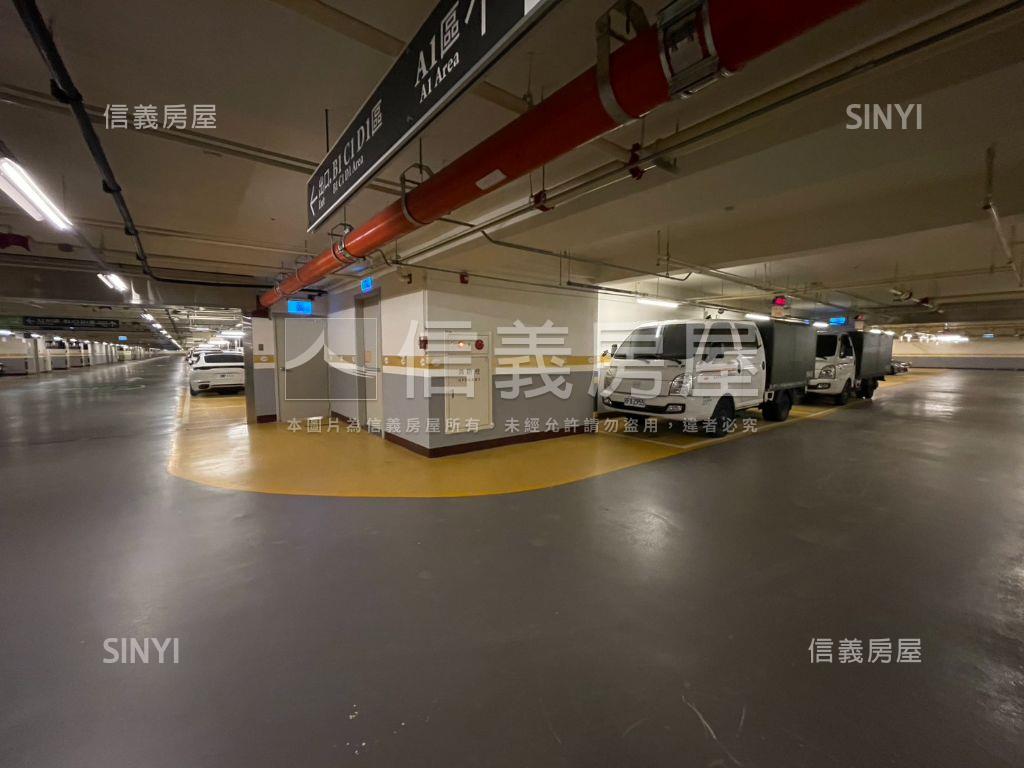 遠雄Ｕ－ＴＯＷＮ附車位房屋室內格局與周邊環境
