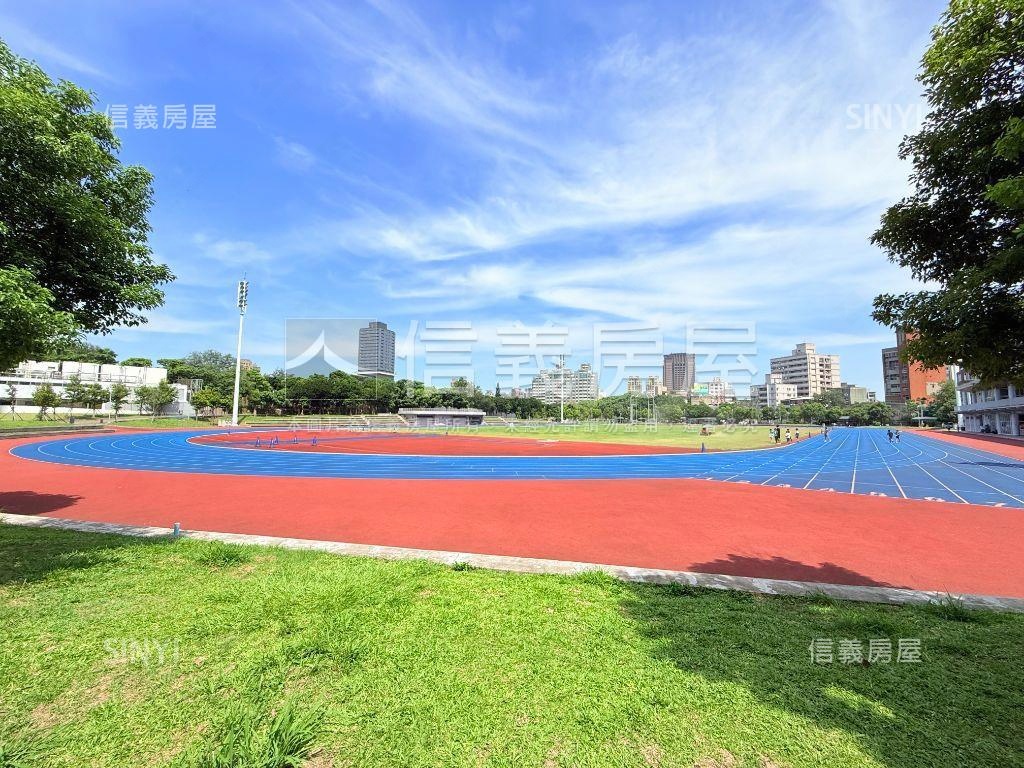 新竹之昇Ｂ５豪景房屋室內格局與周邊環境