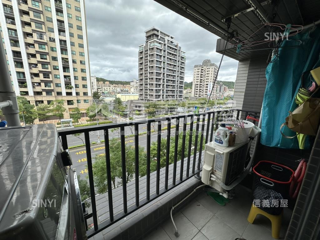 正義聯盟。臻藏兩房車位房屋室內格局與周邊環境