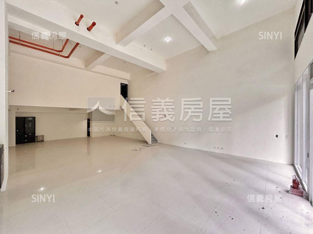 明水新創朝南店面１１３坪房屋室內格局與周邊環境