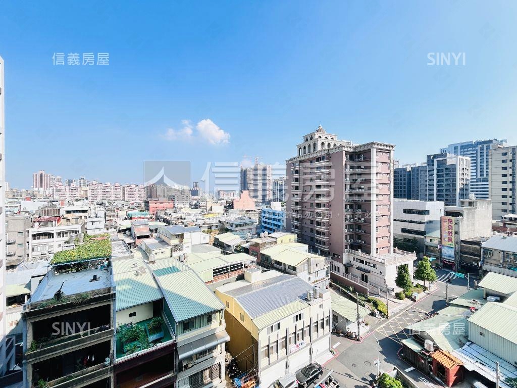 近未來捷運，高樓三房車位房屋室內格局與周邊環境