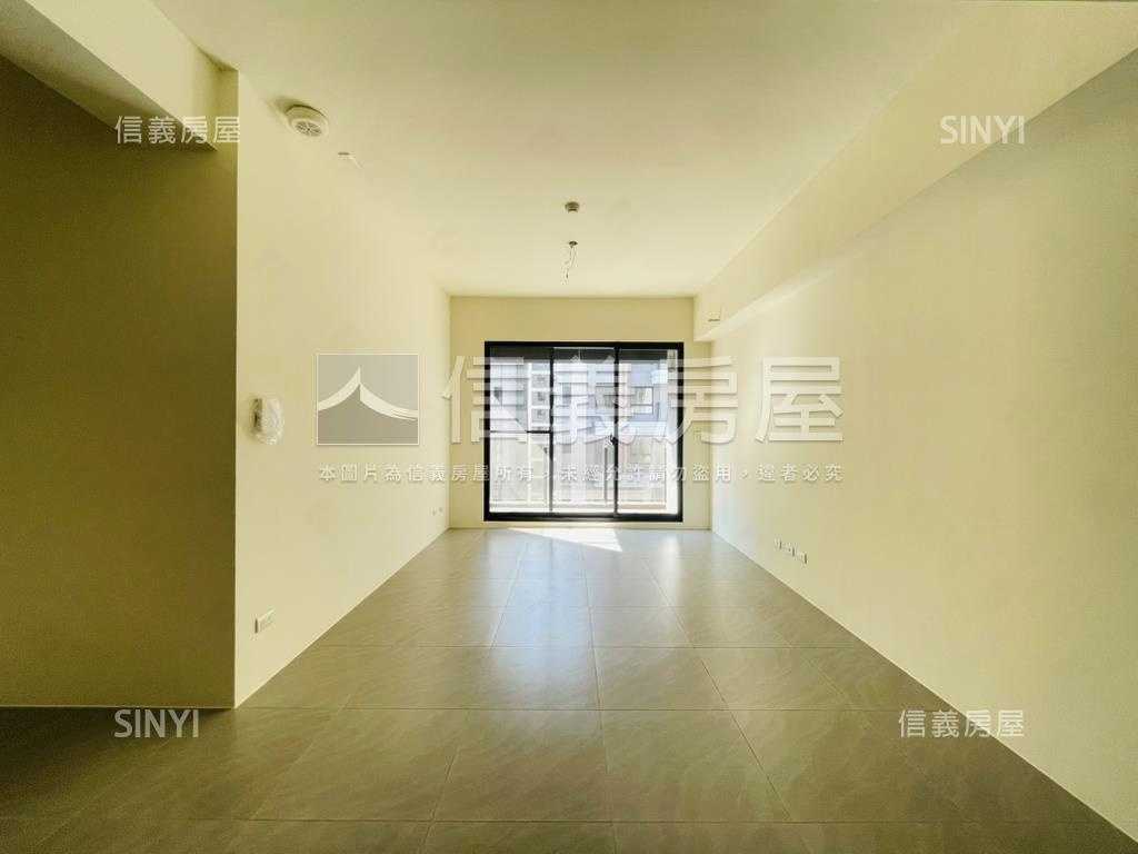 明新首席２中高樓釋出啦房屋室內格局與周邊環境