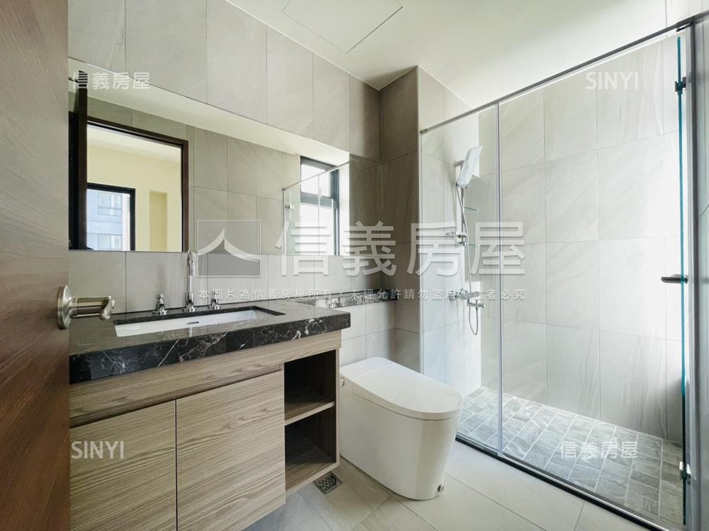 明新首席２中高樓釋出啦房屋室內格局與周邊環境