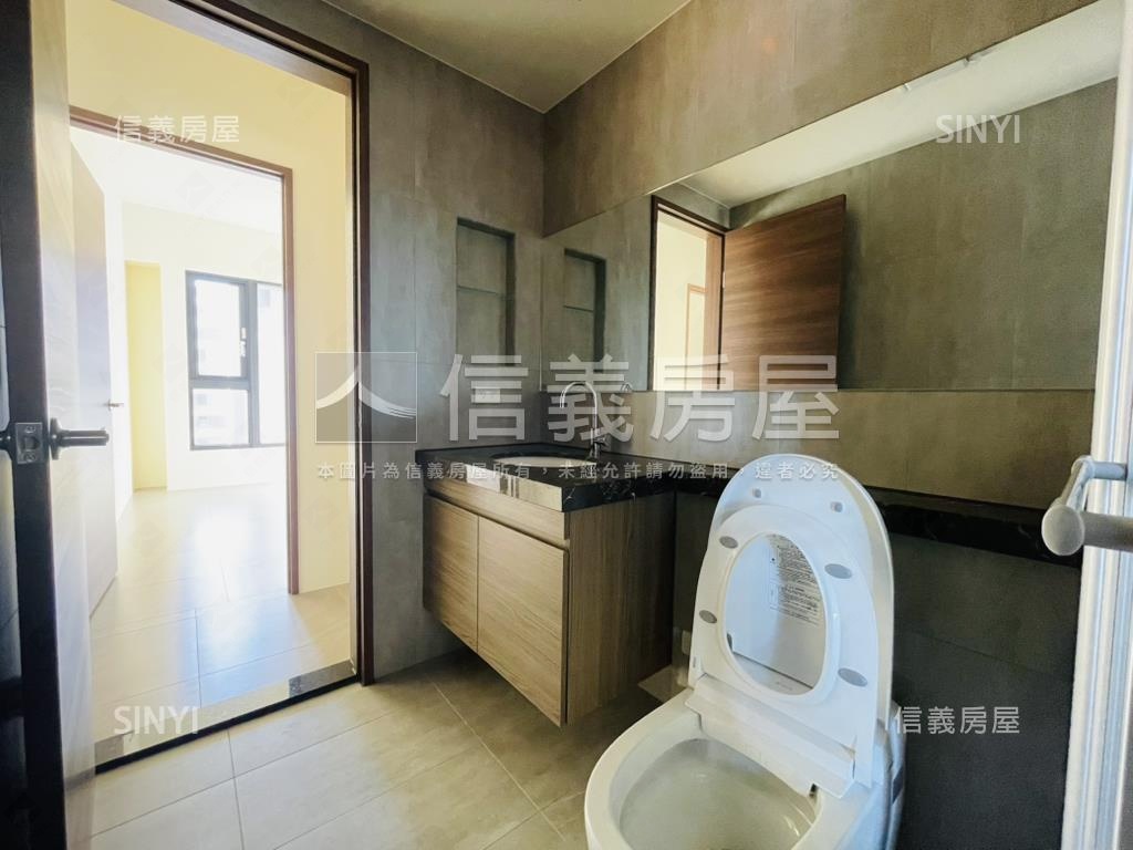 明新首席２中高樓釋出啦房屋室內格局與周邊環境