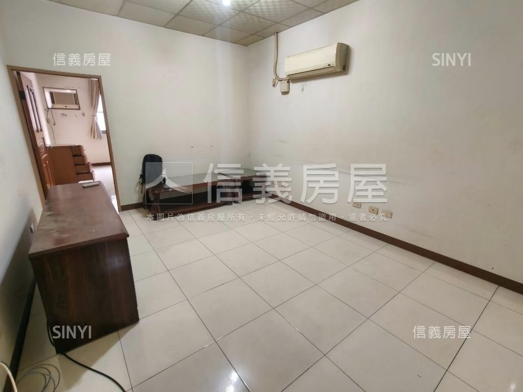 五福國中信義國小學區透天房屋室內格局與周邊環境