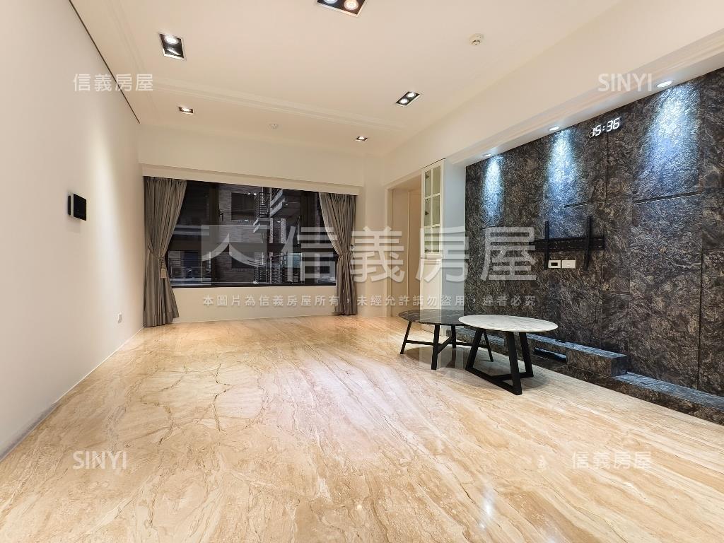 捷運躍境車位房屋室內格局與周邊環境