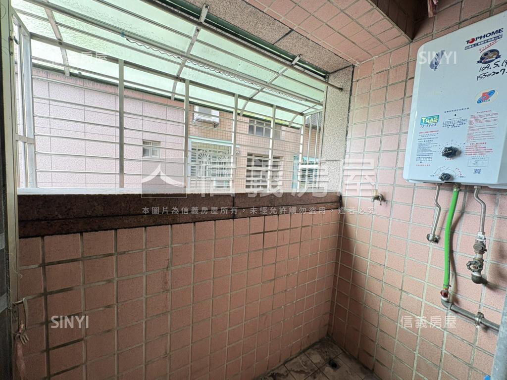 台北麗京三房車房屋室內格局與周邊環境