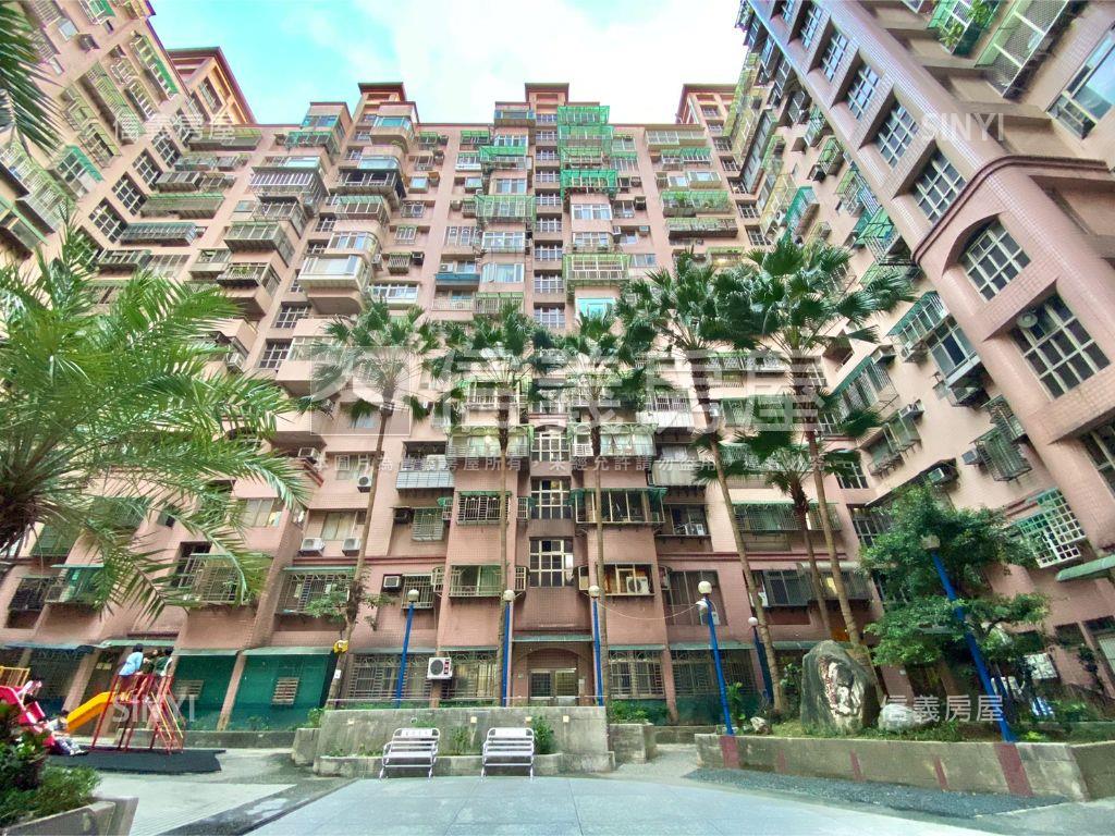 台北麗京三房車房屋室內格局與周邊環境