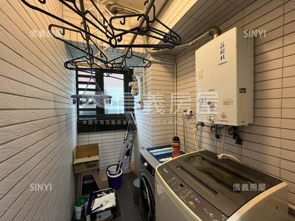 巨蛋近捷運大兩房平車房屋室內格局與周邊環境