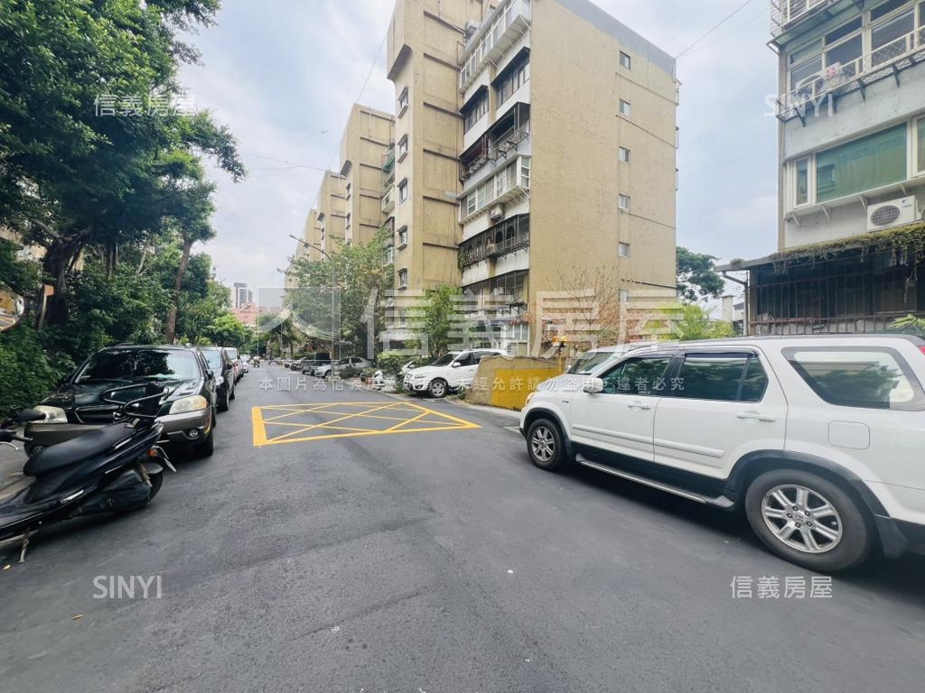 北投文化國宅邊間三房誠售房屋室內格局與周邊環境