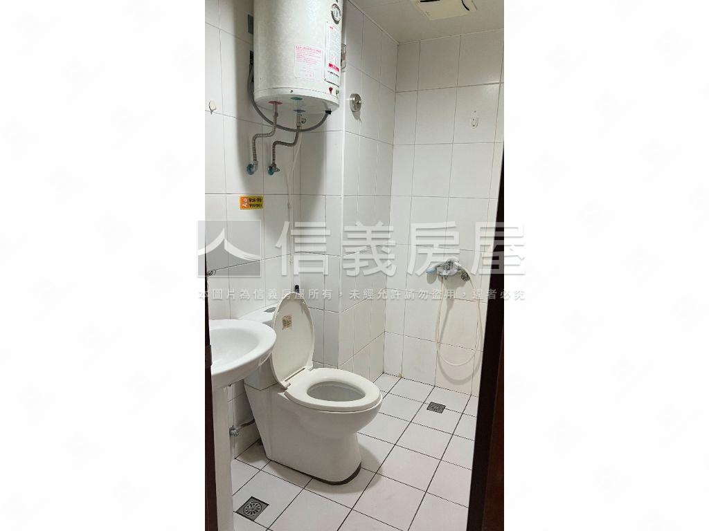 達人收租三套房房屋室內格局與周邊環境