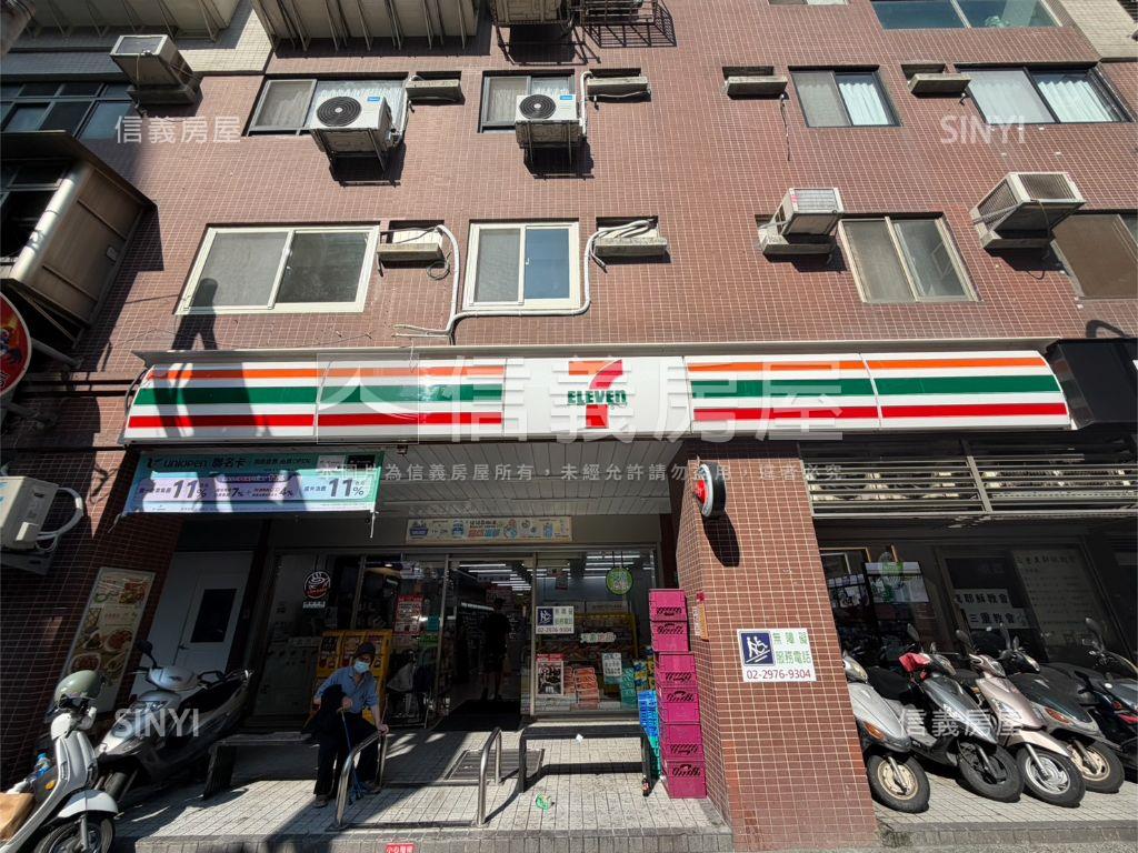 專任＊寶島曼波方正２房房屋室內格局與周邊環境