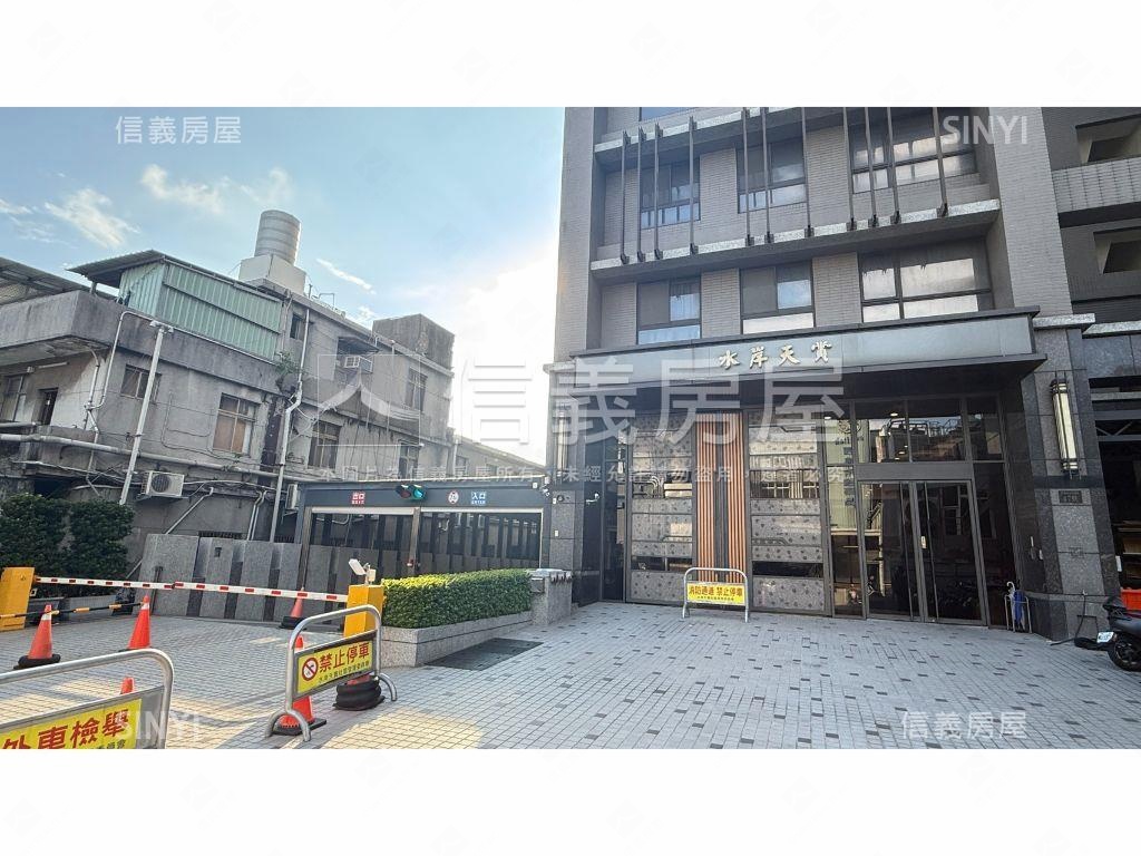 水岸天賞坡道平面車位房屋室內格局與周邊環境