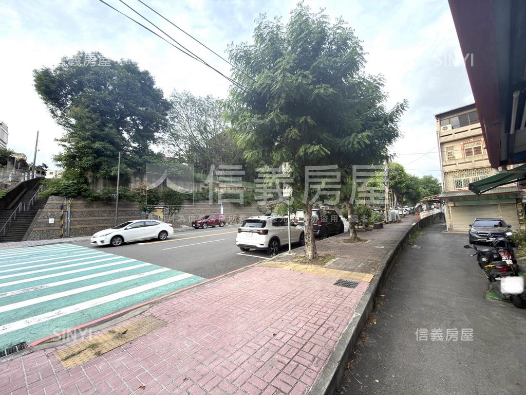 面彰化中學大面寬透天房屋室內格局與周邊環境