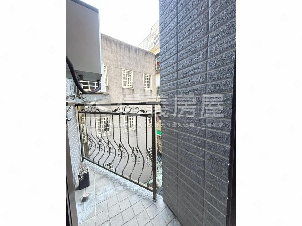 大安森林挑高學區精緻宅房屋室內格局與周邊環境