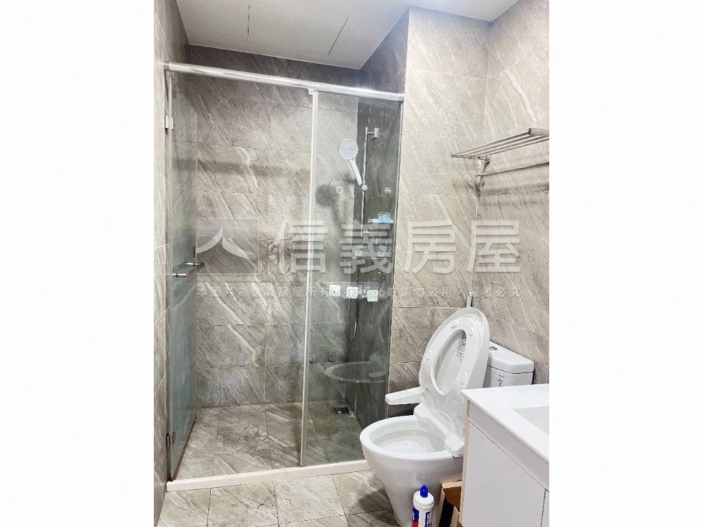 心世界時尚質感美屋房屋室內格局與周邊環境