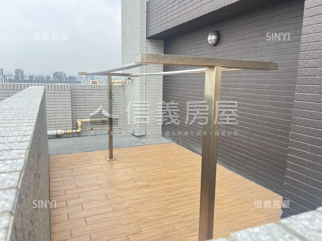 一卡皮箱入住高樓層美屋房屋室內格局與周邊環境
