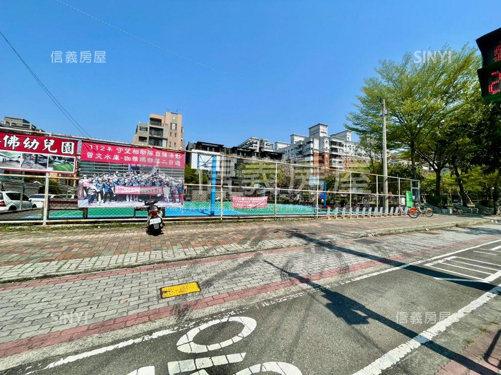 近中山醫四房平面車位房屋室內格局與周邊環境