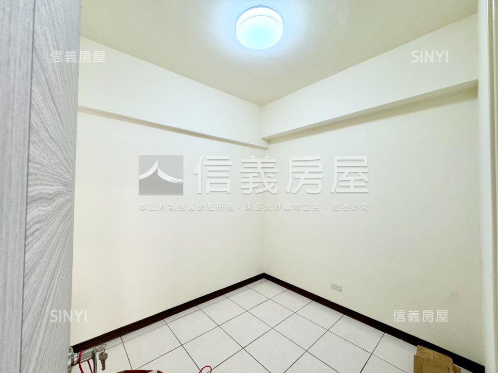 人情味面中庭舒適三房房屋室內格局與周邊環境