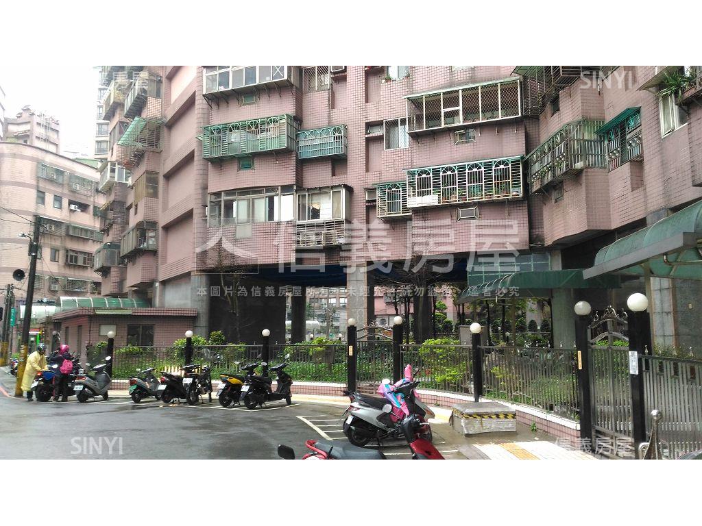 人情味面中庭舒適三房房屋室內格局與周邊環境