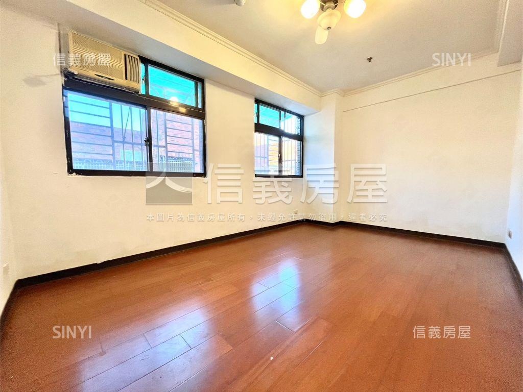 稀有陸光Ｆ區正字號三房房屋室內格局與周邊環境
