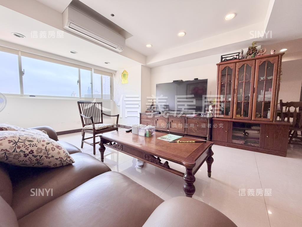 關渡大橋河景樓中樓房屋室內格局與周邊環境