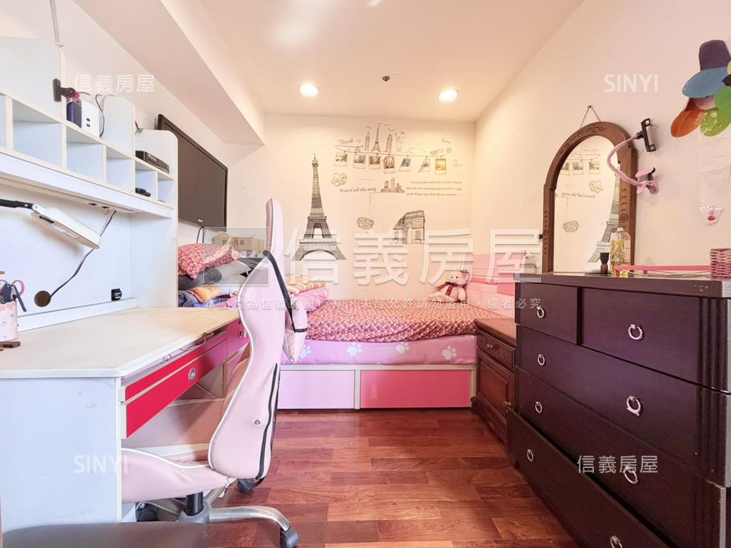 關渡大橋河景樓中樓房屋室內格局與周邊環境