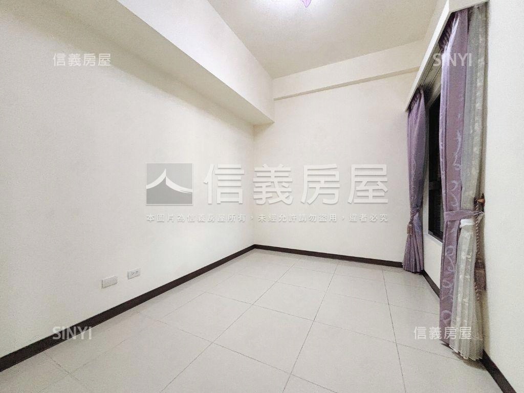 文青福氣裝潢三房車位房屋室內格局與周邊環境