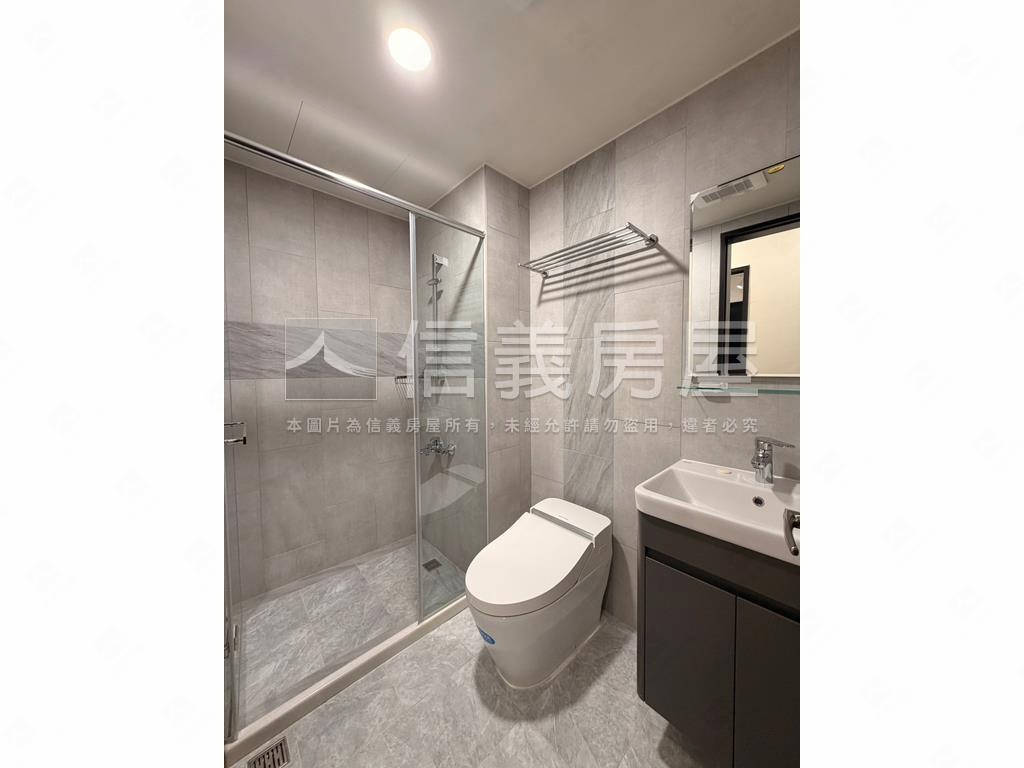 微笑昇樺高樓邊間三房車位房屋室內格局與周邊環境