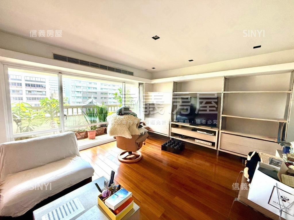 仁愛高樓景觀邊間房屋室內格局與周邊環境