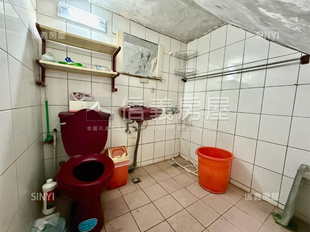 潭子低總價透天房屋室內格局與周邊環境