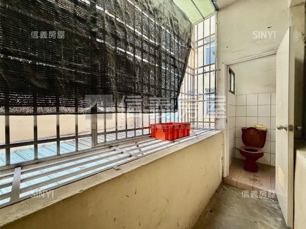 潭子低總價透天房屋室內格局與周邊環境
