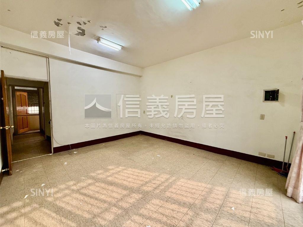 潭子低總價透天房屋室內格局與周邊環境